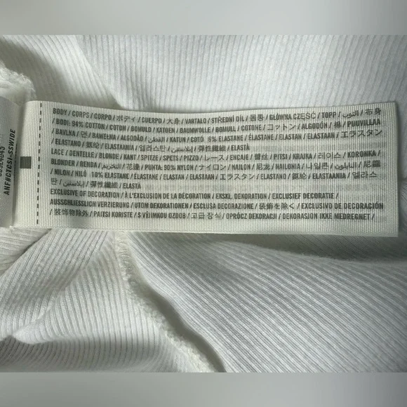 Hollister Gray and White Lace Camisole 2 Piece Set - Picture 8 of 8